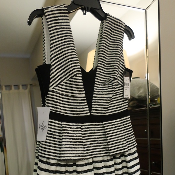 NWT BCBG Textured Peplum "Piper" Dress - Picture 3 of 8